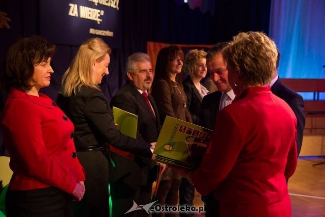 Miejskie obchody Dnia Edukacji Narodowej [12.10.2012] - zdjęcie #6 - eOstroleka.pl