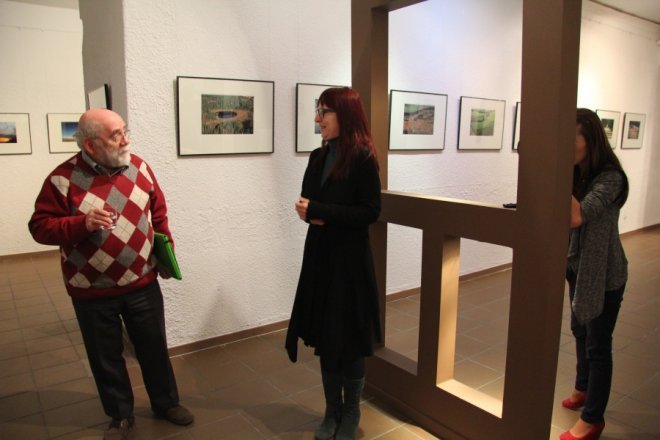 Finisaż wystawy Piotra Sawickiego w Galerii Ostrołęka [12 X 2012] - zdjęcie #12 - eOstroleka.pl