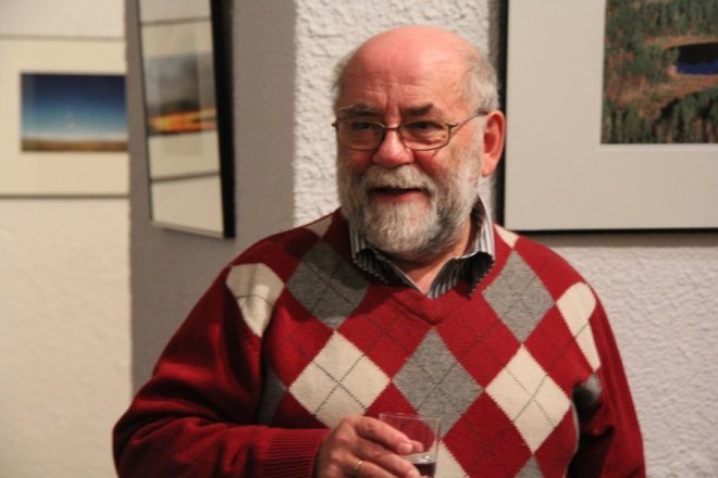 Finisaż wystawy Piotra Sawickiego w Galerii Ostrołęka [12 X 2012] - zdjęcie #15 - eOstroleka.pl