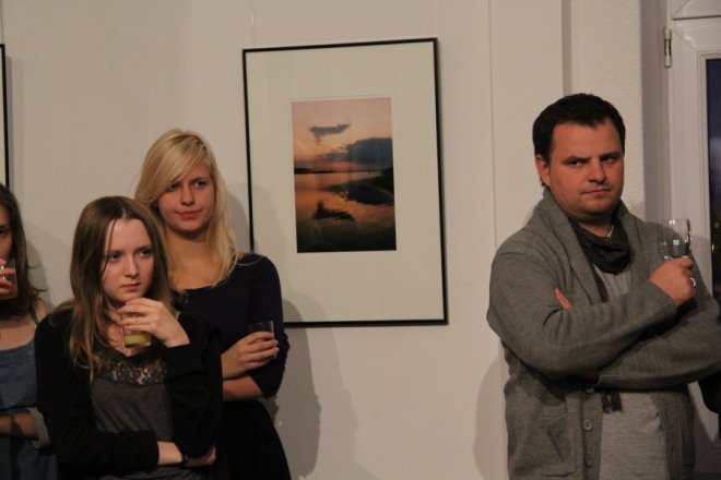 Finisaż wystawy Piotra Sawickiego w Galerii Ostrołęka [12 X 2012] - zdjęcie #9 - eOstroleka.pl