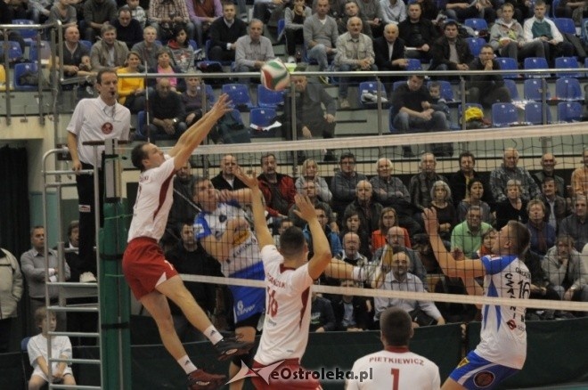 I liga siatkówki: Pekpol Ostrołęka - Czarni Radom 3:0 [13.10.2012] - zdjęcie #7 - eOstroleka.pl