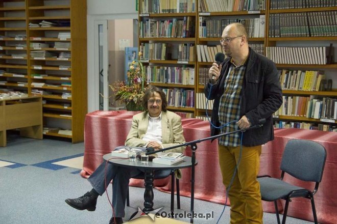 Spotkanie z Wacławem Holewińskim [13.10.2012] - zdjęcie #26 - eOstroleka.pl