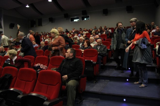„Eugenika” Grzegorza Brauna w Klubie Kina Niezależnego [15 X 2012] - zdjęcie #10 - eOstroleka.pl
