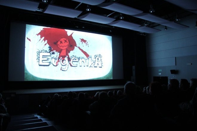 „Eugenika” Grzegorza Brauna w Klubie Kina Niezależnego [15 X 2012] - zdjęcie #1 - eOstroleka.pl