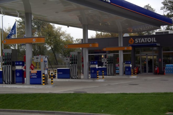 Druga stacja Statoil w Ostrołęce [16 X 2012] - zdjęcie #3 - eOstroleka.pl