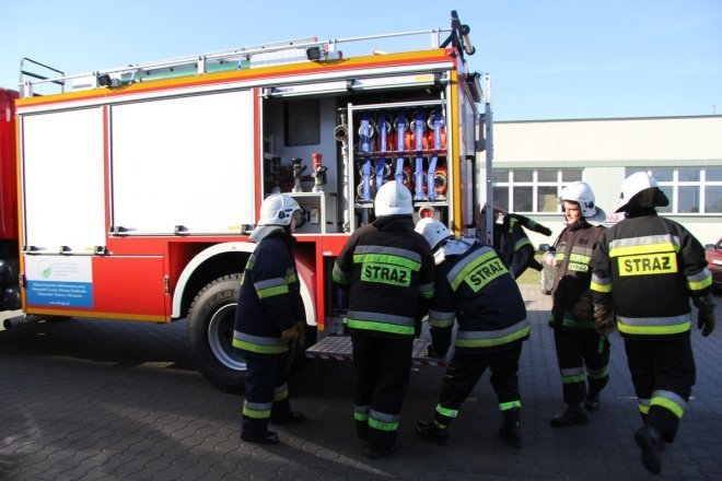 Ćwiczenia przeciwpożarowe w ostrołęckim szpitalu [19 X 2012] - zdjęcie #3 - eOstroleka.pl