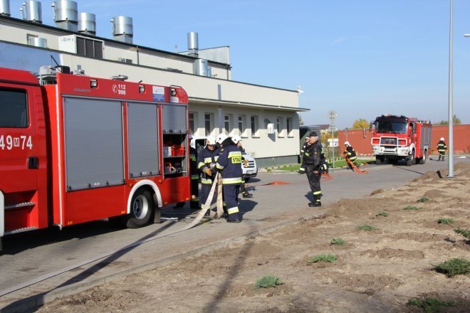 Ćwiczenia przeciwpożarowe w ostrołęckim szpitalu [19 X 2012] - zdjęcie #8 - eOstroleka.pl