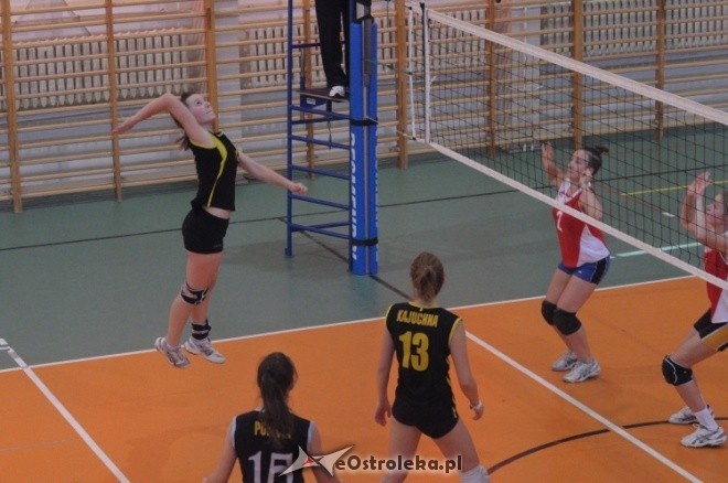 Turniej I Ligi Młodziczek: Nike Ostrołęka - Sparta Warszawa 2:0 [20.10.2012] - zdjęcie #6 - eOstroleka.pl