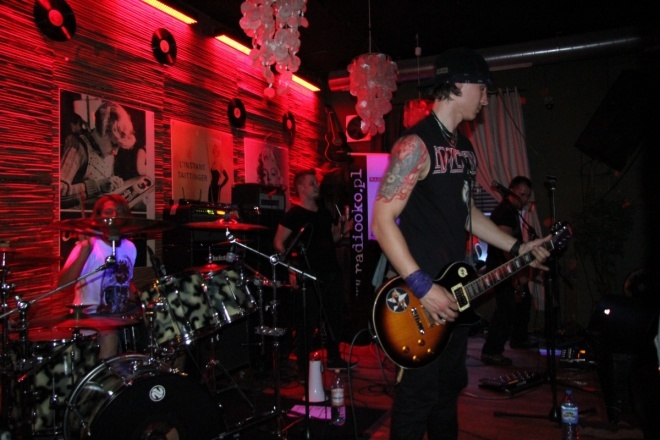Koncert zespołu NOKO w Avalonie [21 X 2012] - zdjęcie #16 - eOstroleka.pl
