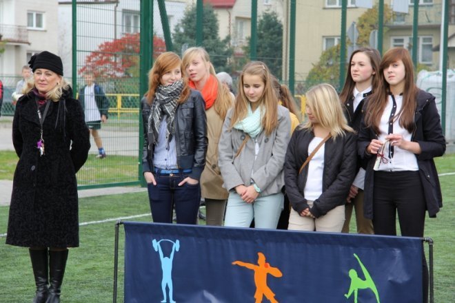 Otwarcie kompleksu boisk sportowych przy Gimnazjum nr 2 [24 X 2012] - zdjęcie #3 - eOstroleka.pl