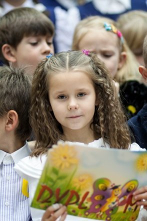 Pasowanie na uczniów w Szkole Podstawowej nr 1 [26 X 2012] - zdjęcie #48 - eOstroleka.pl