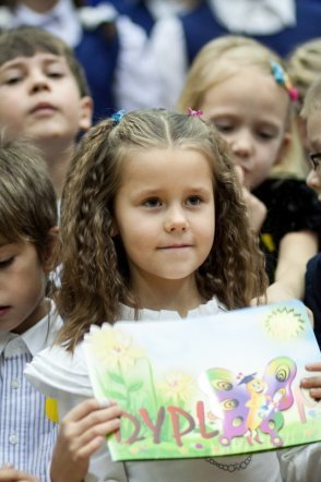 Pasowanie na uczniów w Szkole Podstawowej nr 1 [26 X 2012] - zdjęcie #24 - eOstroleka.pl