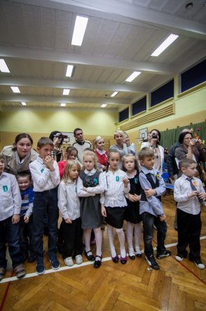 Pasowanie na uczniów w Szkole Podstawowej nr 1 [26 X 2012] - zdjęcie #51 - eOstroleka.pl