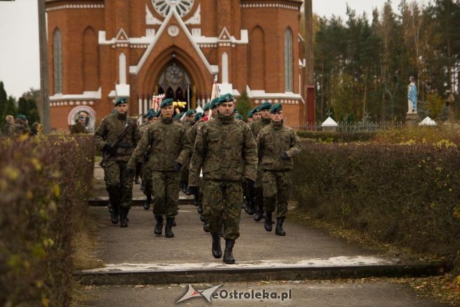 I rocznica śmierci sierżanta Mariusza Deptuły [27.10.2012] - zdjęcie #84 - eOstroleka.pl