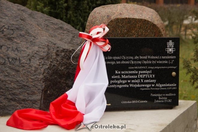 I rocznica śmierci sierżanta Mariusza Deptuły [27.10.2012] - zdjęcie #76 - eOstroleka.pl