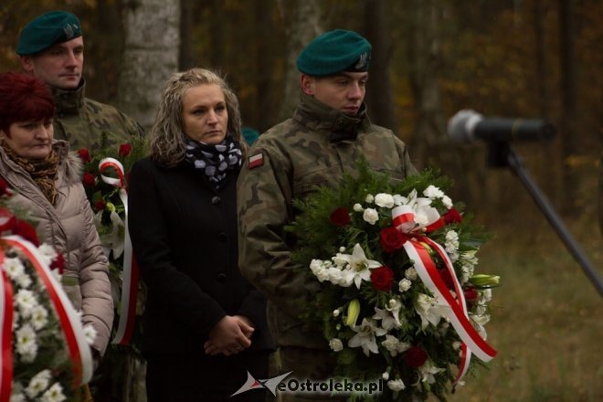 I rocznica śmierci sierżanta Mariusza Deptuły [27.10.2012] - zdjęcie #35 - eOstroleka.pl