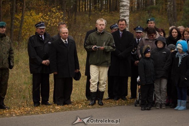 I rocznica śmierci sierżanta Mariusza Deptuły [27.10.2012] - zdjęcie #27 - eOstroleka.pl