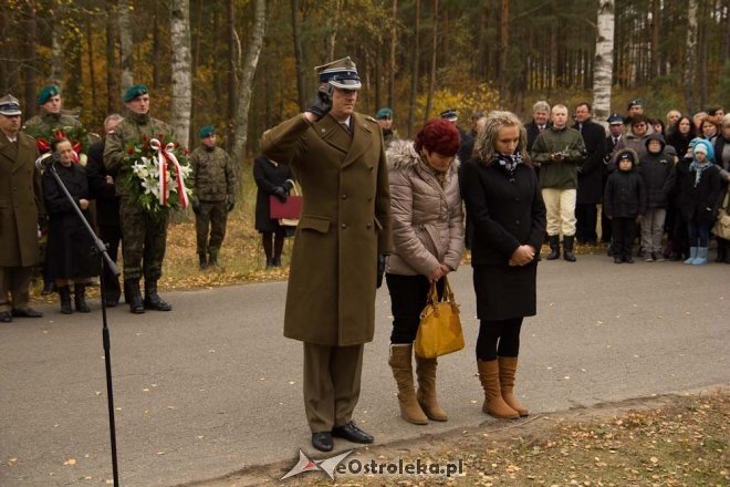 I rocznica śmierci sierżanta Mariusza Deptuły [27.10.2012] - zdjęcie #23 - eOstroleka.pl