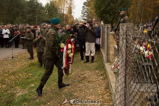 I rocznica śmierci sierżanta Mariusza Deptuły [27.10.2012] - zdjęcie #18 - eOstroleka.pl