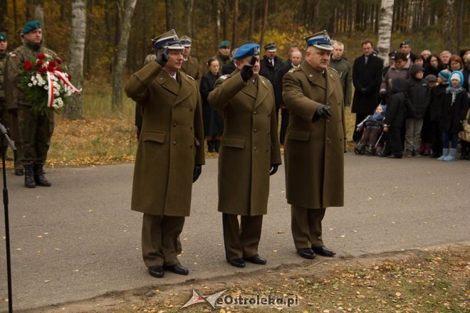 I rocznica śmierci sierżanta Mariusza Deptuły [27.10.2012] - zdjęcie #17 - eOstroleka.pl