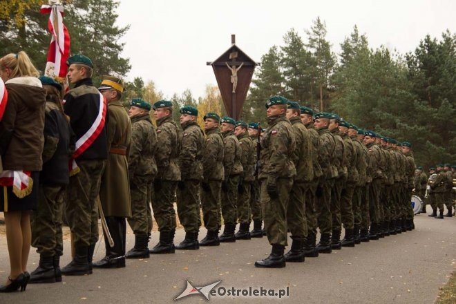 I rocznica śmierci sierżanta Mariusza Deptuły [27.10.2012] - zdjęcie #5 - eOstroleka.pl