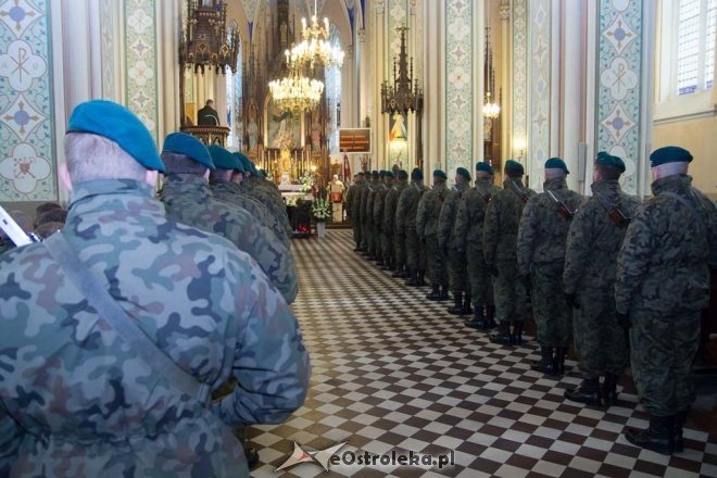 I rocznica śmierci sierżanta Mariusza Deptuły [27.10.2012] - zdjęcie #103 - eOstroleka.pl