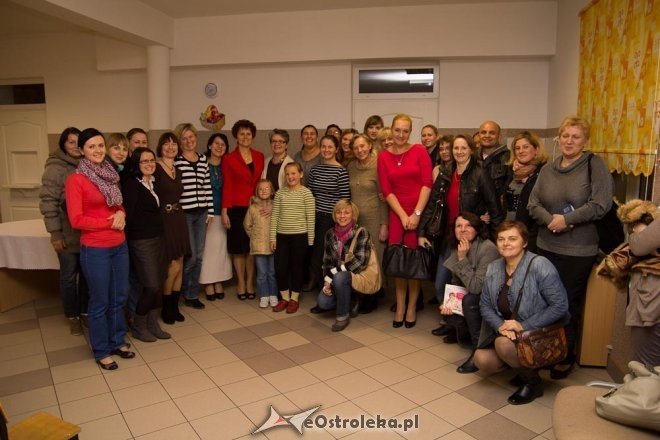 Dorota Zawadzka w Rzekuniu [26.10.2012] - zdjęcie #1 - eOstroleka.pl