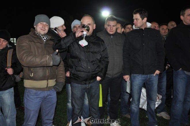 Zakończenie V edycji Ostrołęckiej Amatorskiej Ligi Piłki Nożnej 7 [26.10.2012] - zdjęcie #22 - eOstroleka.pl