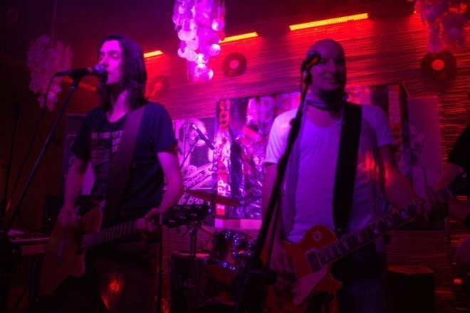 Koncert zespołu Manchester w Avalonie [28 X 2012] - zdjęcie #11 - eOstroleka.pl