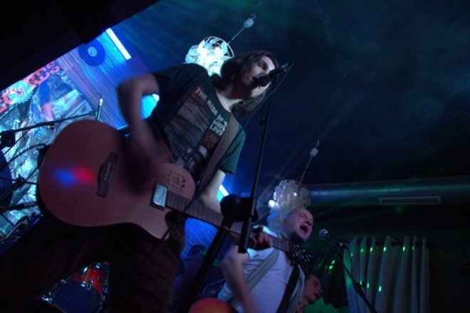 Koncert zespołu Manchester w Avalonie [28 X 2012] - zdjęcie #3 - eOstroleka.pl