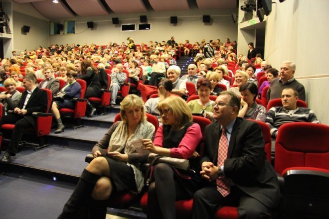 Gwiazdy telewizyjnego  „Rancza” w OCK [30 X 2012] - zdjęcie #23 - eOstroleka.pl