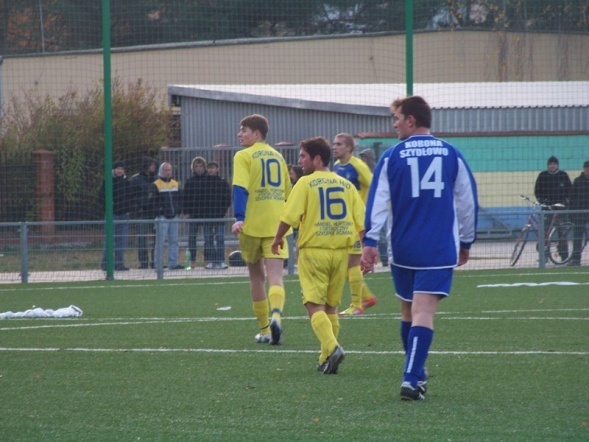 Liga Okręgowa: Korona HiD Ostrołęka - Korona Szydłowo [03.11.2012] - zdjęcie #15 - eOstroleka.pl