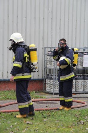 Ćwiczenia przeciwpożarowe w Stora Enso [8 XI 2012] - zdjęcie #31 - eOstroleka.pl