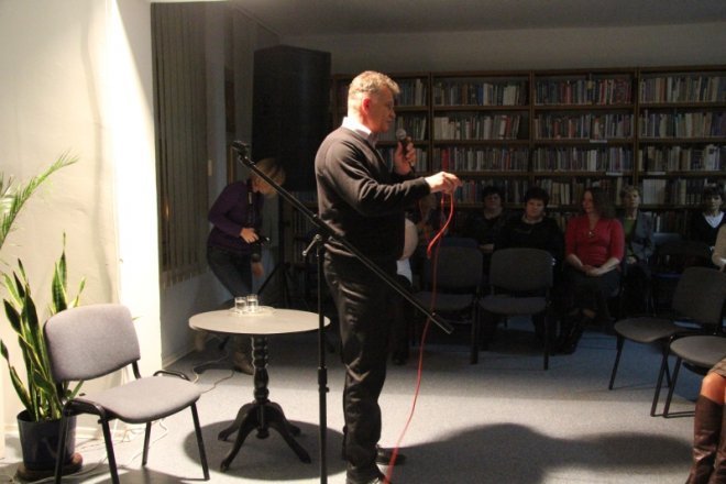Wieczór w Arce: Koncert Ilony Opulskiej [9 XI 2012] - zdjęcie #25 - eOstroleka.pl