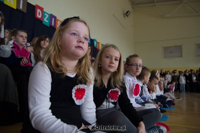 Dzień patrona SP 6 im. Orła Białego [09.11.2012] - zdjęcie #28 - eOstroleka.pl