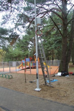 Monitoring na osiedlu Bursztynowym [9 XI 2012] - zdjęcie #5 - eOstroleka.pl