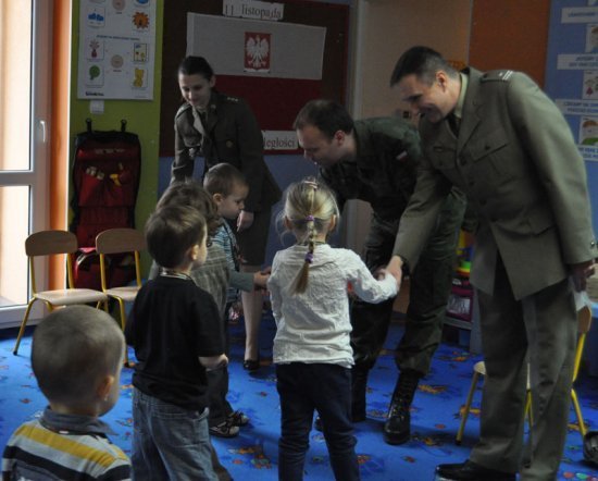 Dzień Niepodległości w Kangurku [09.11.2012] - zdjęcie #13 - eOstroleka.pl