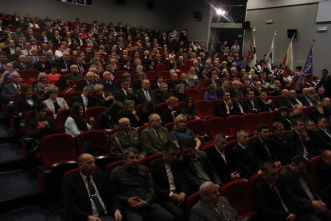 Uroczysta sesja Rady Miasta [11 XI 2012] - zdjęcie #15 - eOstroleka.pl