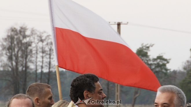Uroczyste odsłonięcie pomnika w Dudach Puszczańskich [11.11.2012] - zdjęcie #25 - eOstroleka.pl