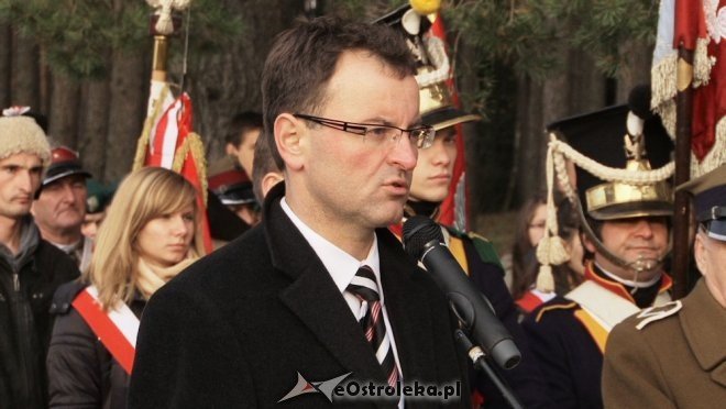 Uroczyste odsłonięcie pomnika w Dudach Puszczańskich [11.11.2012] - zdjęcie #75 - eOstroleka.pl