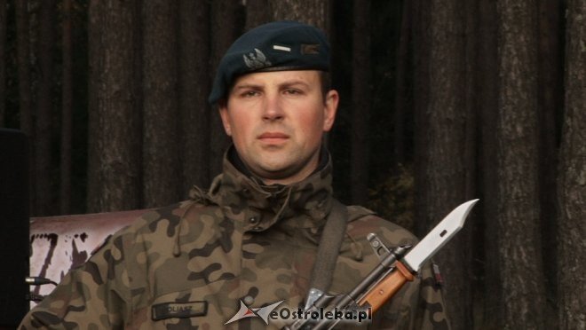 Uroczyste odsłonięcie pomnika w Dudach Puszczańskich [11.11.2012] - zdjęcie #35 - eOstroleka.pl