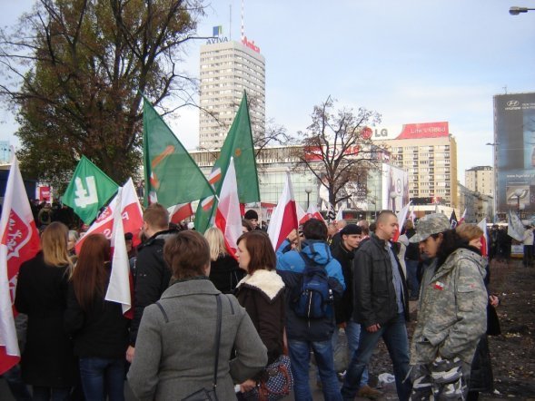 Marsz Niepodległości 2012  - zdjęcie #20 - eOstroleka.pl