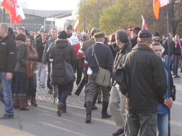 Marsz Niepodległości 2012  - zdjęcie #19 - eOstroleka.pl