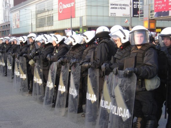 Marsz Niepodległości 2012  - zdjęcie #17 - eOstroleka.pl