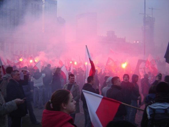 Marsz Niepodległości 2012  - zdjęcie #9 - eOstroleka.pl