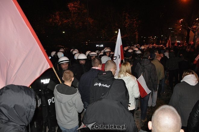 Marsz Niepodległości 2012  - zdjęcie #46 - eOstroleka.pl