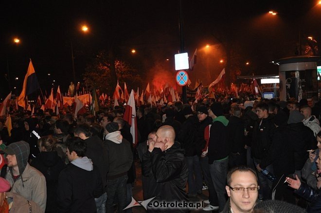 Marsz Niepodległości 2012  - zdjęcie #39 - eOstroleka.pl