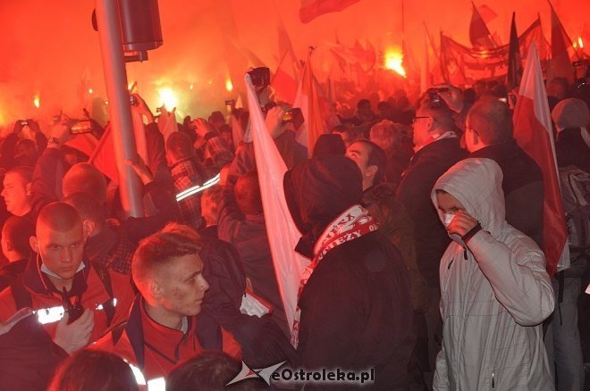 Marsz Niepodległości 2012  - zdjęcie #34 - eOstroleka.pl