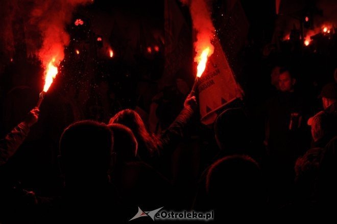 Marsz Niepodległości 2012  - zdjęcie #32 - eOstroleka.pl