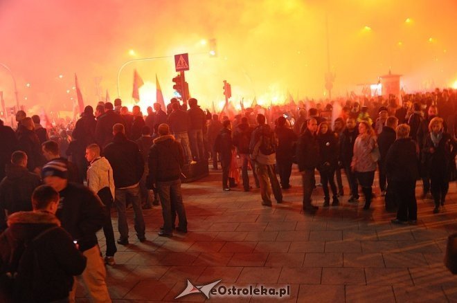 Marsz Niepodległości 2012  - zdjęcie #25 - eOstroleka.pl